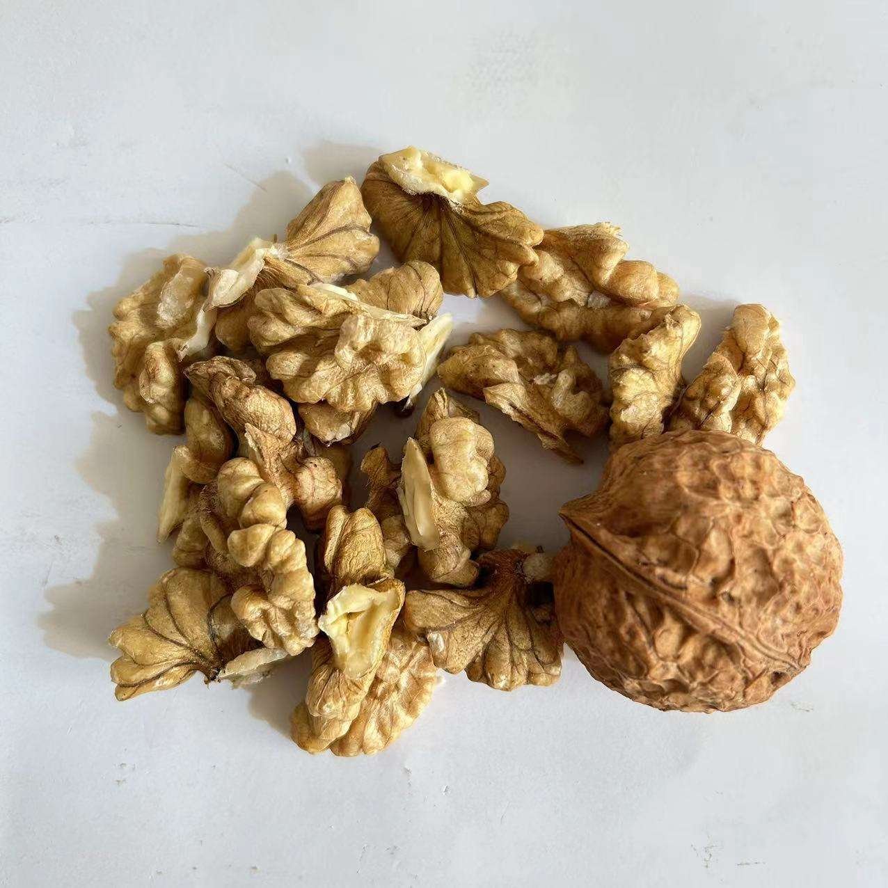 Walnut Kernel