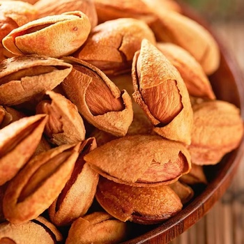 Raw Organic Almond Nuts