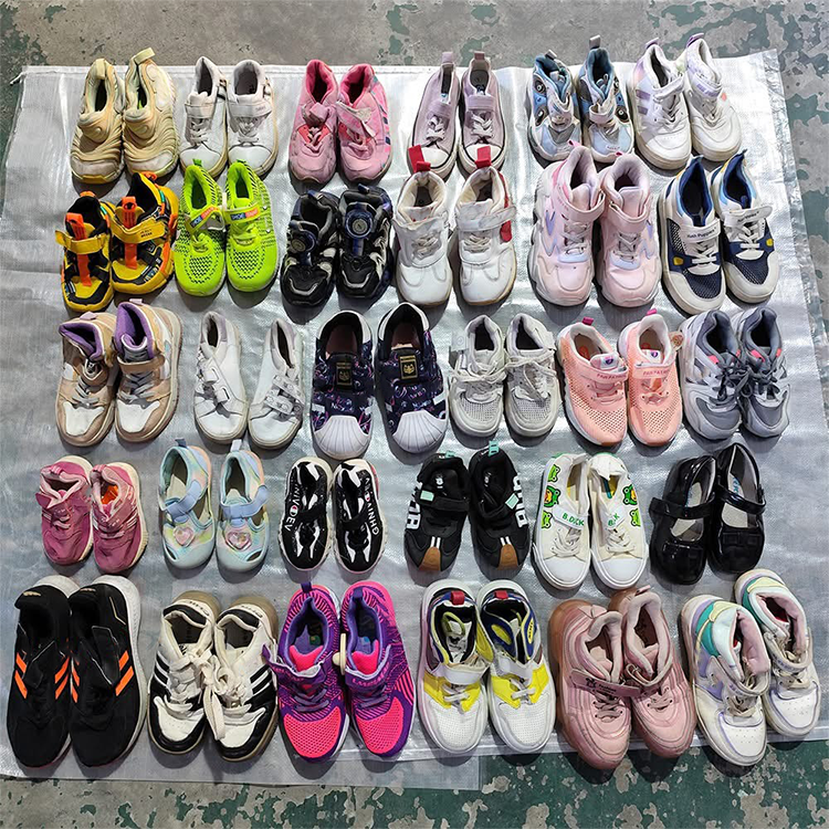 20kg 25kg Thrift Ball Child Shoes Used Shoes for Kids Second Hand Shoes Wholesale Container Shipping