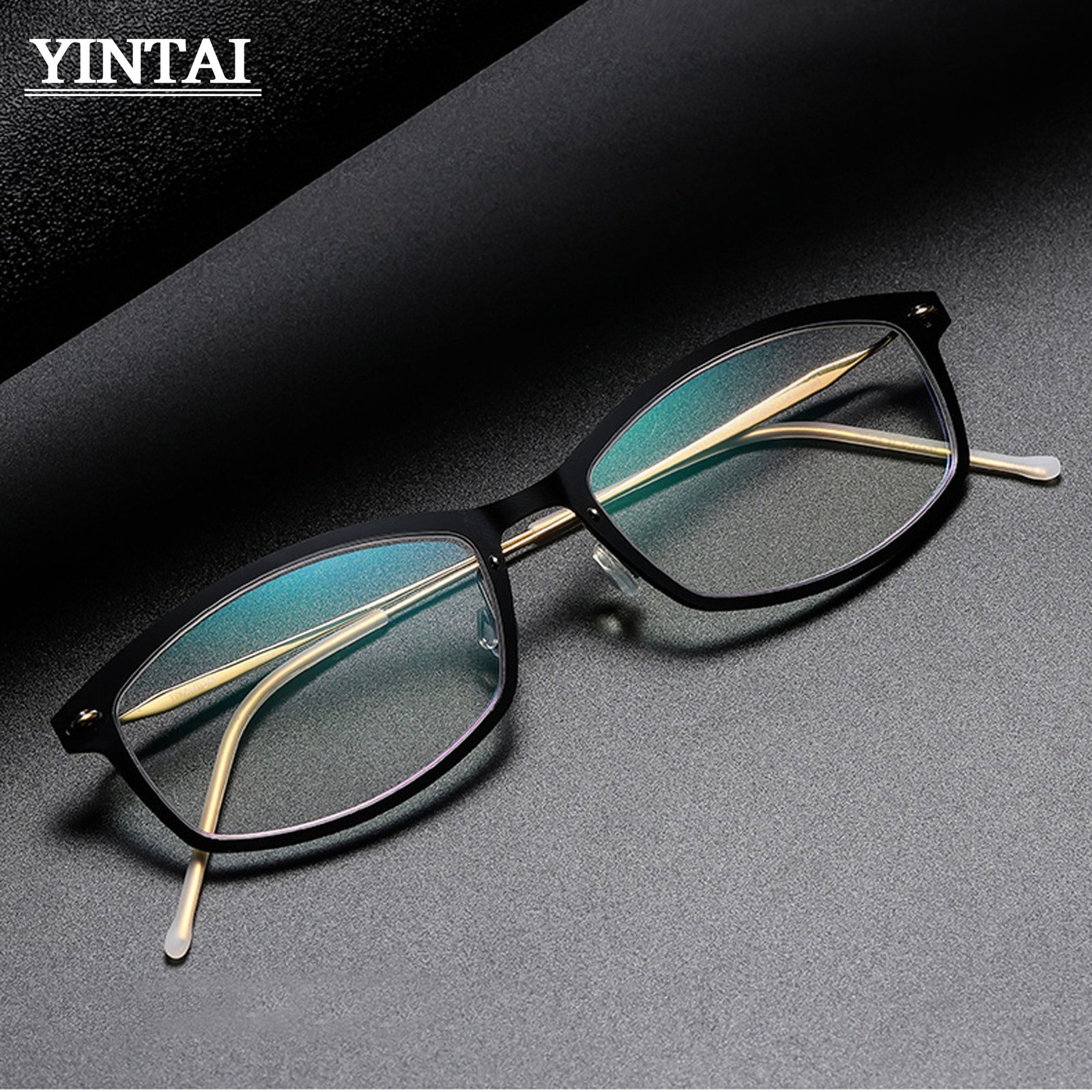 High Quality Titanium Square Full Rim Men's Eyeglasses Frames for Daily Wear Lightweight and Comfortable