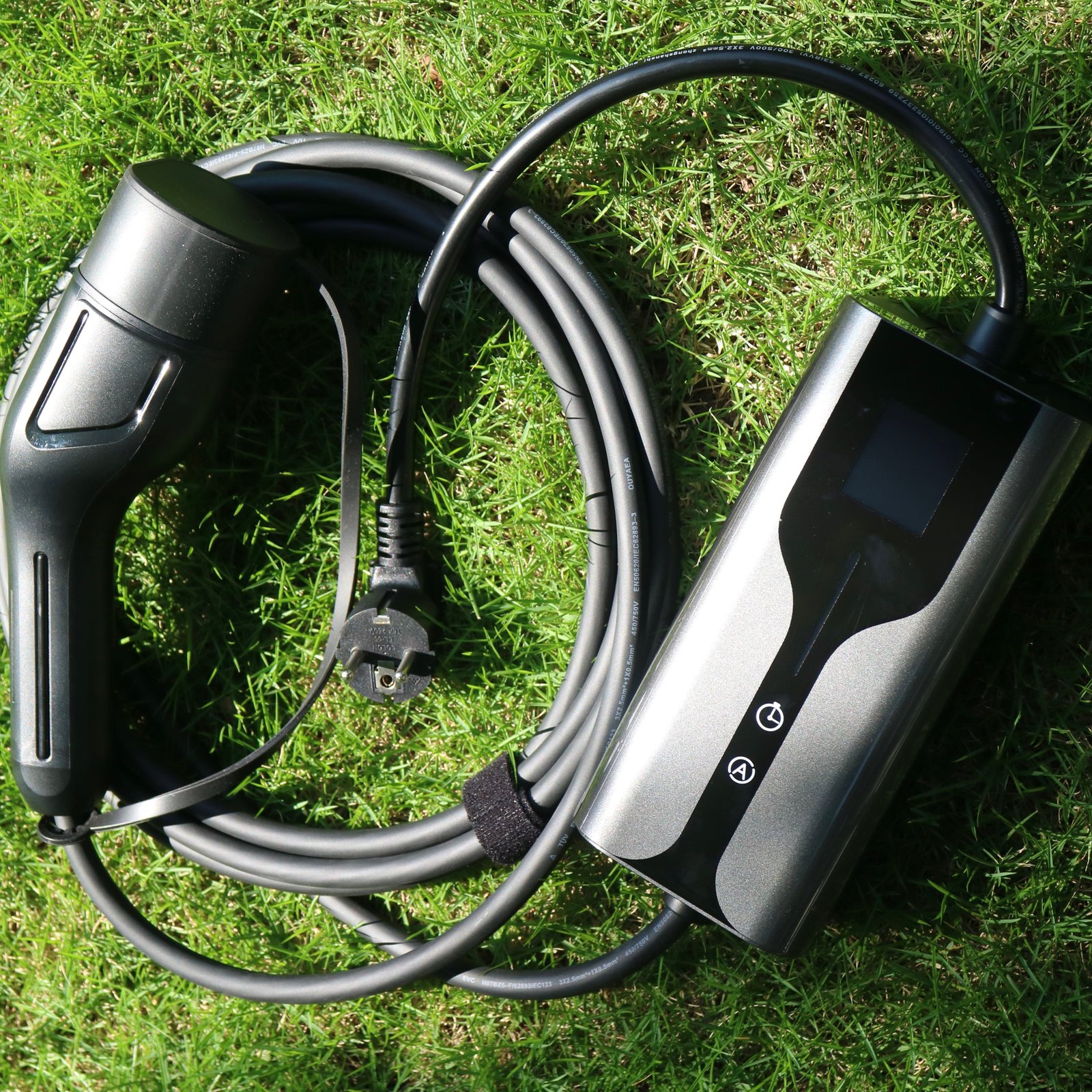 Portable 11KW 16A EV Portable Charger Type2 IEC62196-2 EVSE Charging Box Electric Vehicle Cars Charger CEE Plug 4M Cable