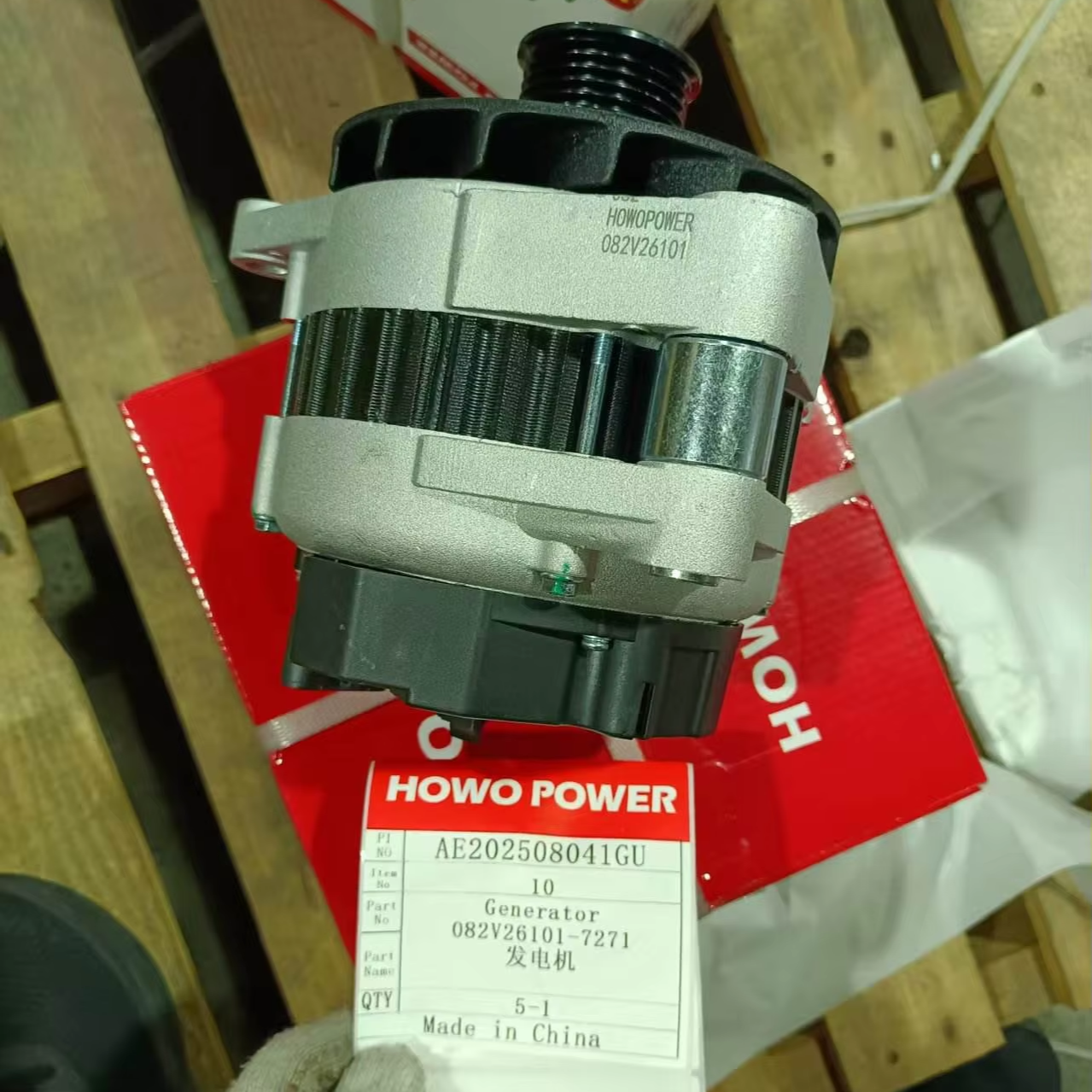 Original Quality HOWO SINOTRUK FAW FOTON Truck Parts WG2210100018 Output Flange Gear Axle Shaft Accessories for Heavy Trucks