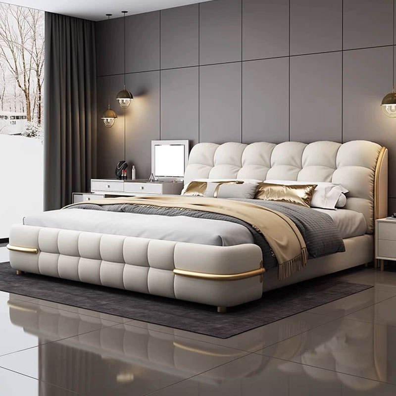 Popular Designer Bedroom Furniture Set Luxury king Size Bed Modern Soft Double Leather Up-holstered Bed Frame for Bedroom Hotel