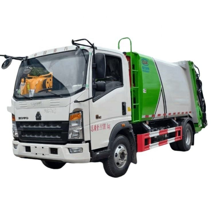 HOWO 5CBM 4X2 Manual Transmission Garbage Compactor Truck with Motor for Urban Sanitation and Refuse Collection
