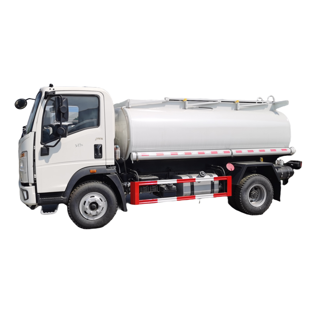 SINOTRUK HOWO 6x4 New Oil Tanker Truck