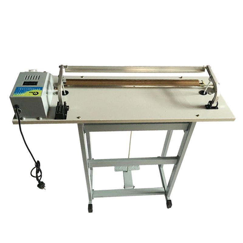 Vertical Sealing and Cutting Through Type Pedal Sealing Machine