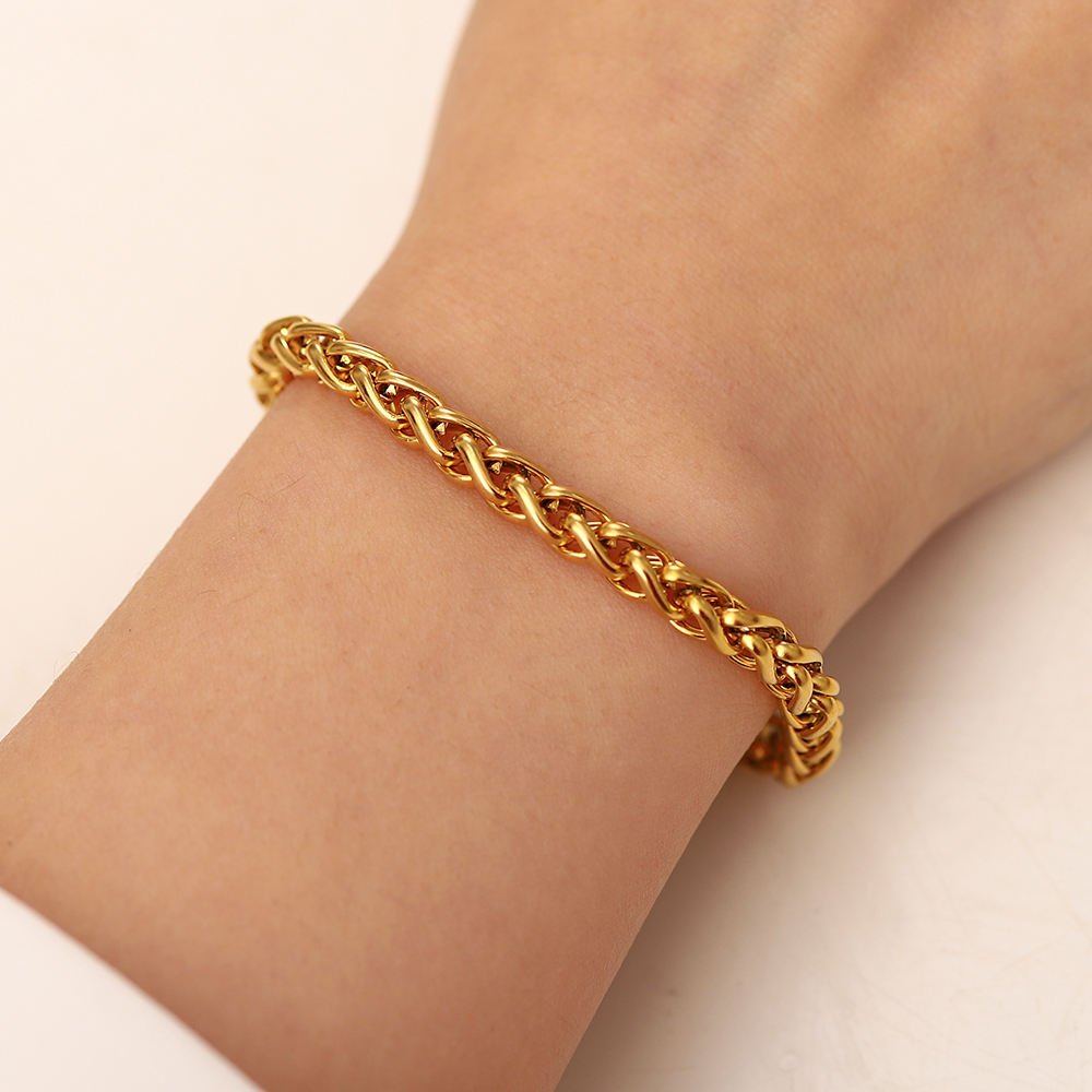 New Trendy 18k Gold Plated Stainless Steel Jewelry Party Gift Waterproof Chunky Bracelet for Girls