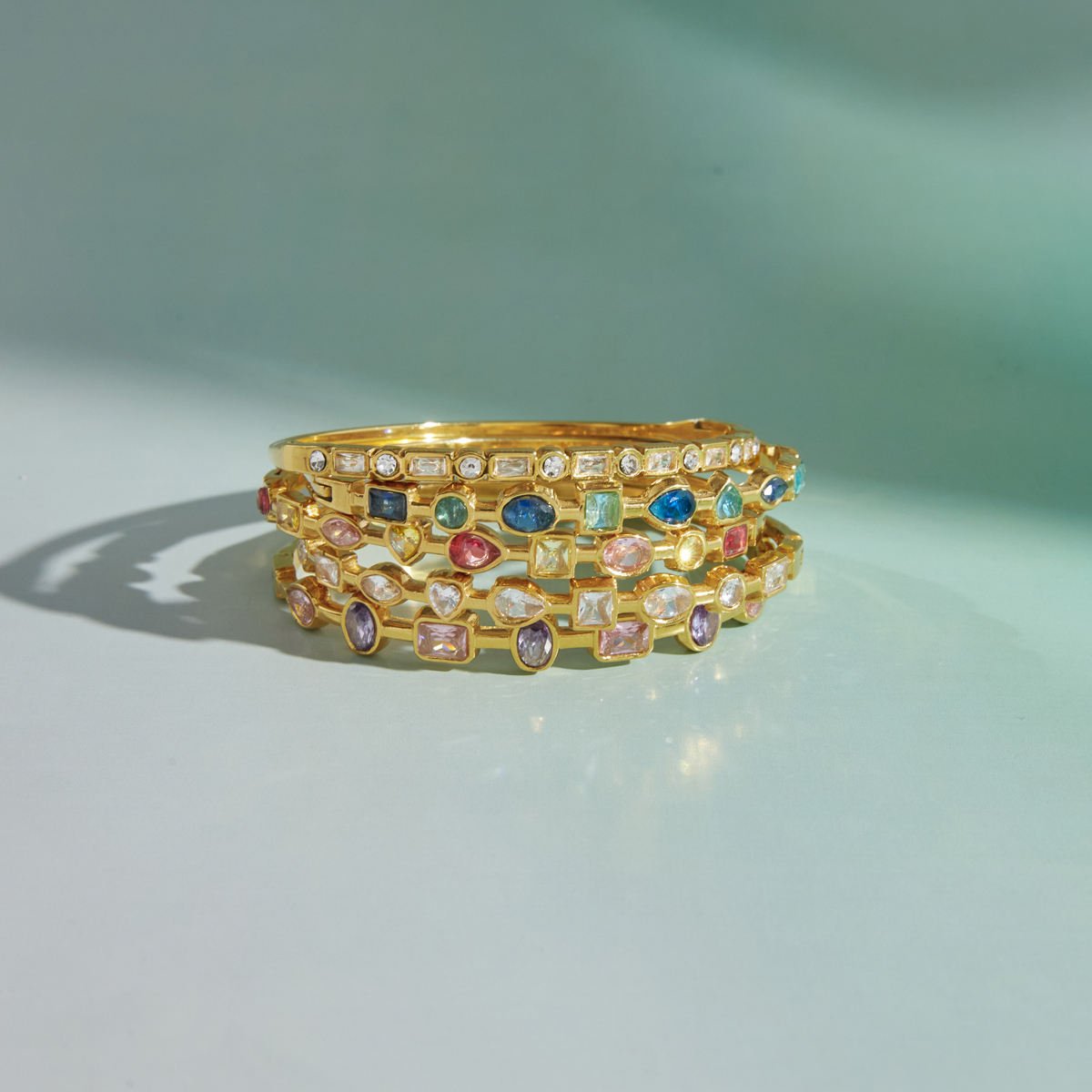 J&D Jewelry 18K Gold Plated Stainless Steel Bangle White Baguette Zirconia Round Rhinestone Luxury Jewelry Bracelet for Women