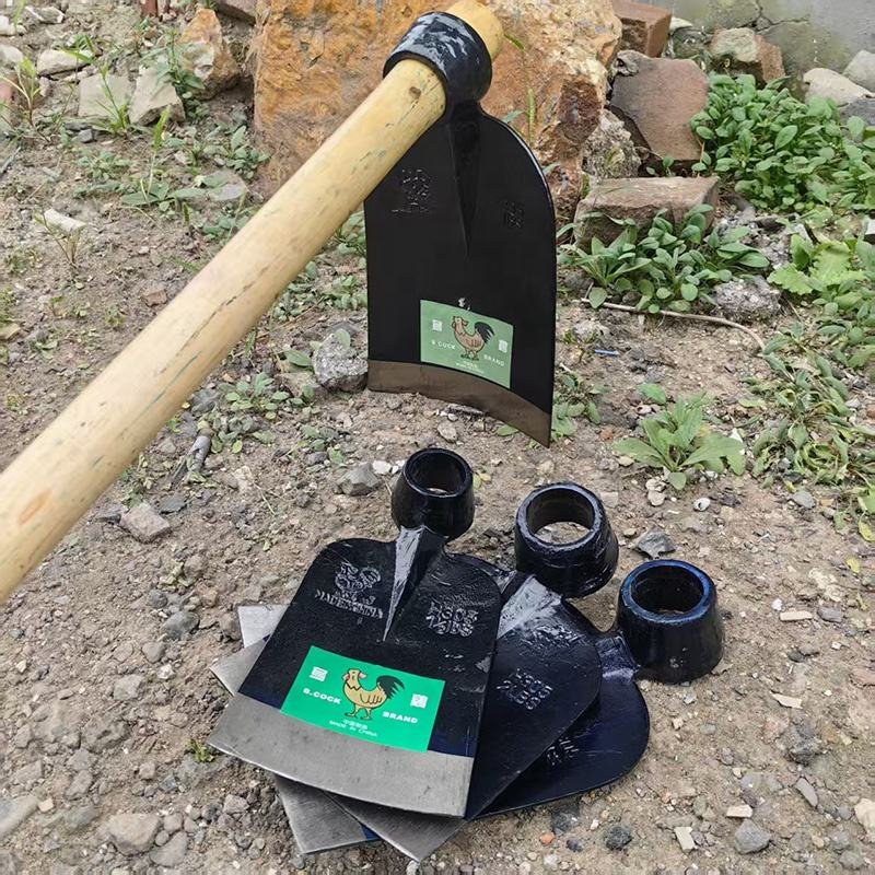 Agricultural Digging Tools H305 Farming Rail Steel Hoe with Wooden Handle