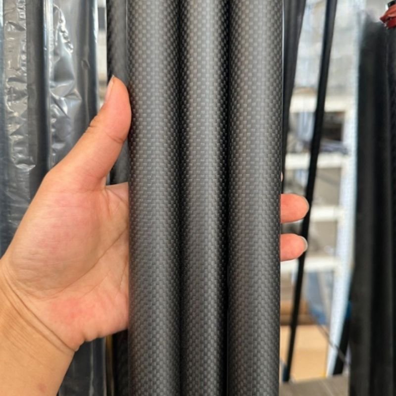 High Strength Custom Carbon Fiber Tube 18mm 20mm 40mm 60mm Carbon Fiber Round Pipe Tubes