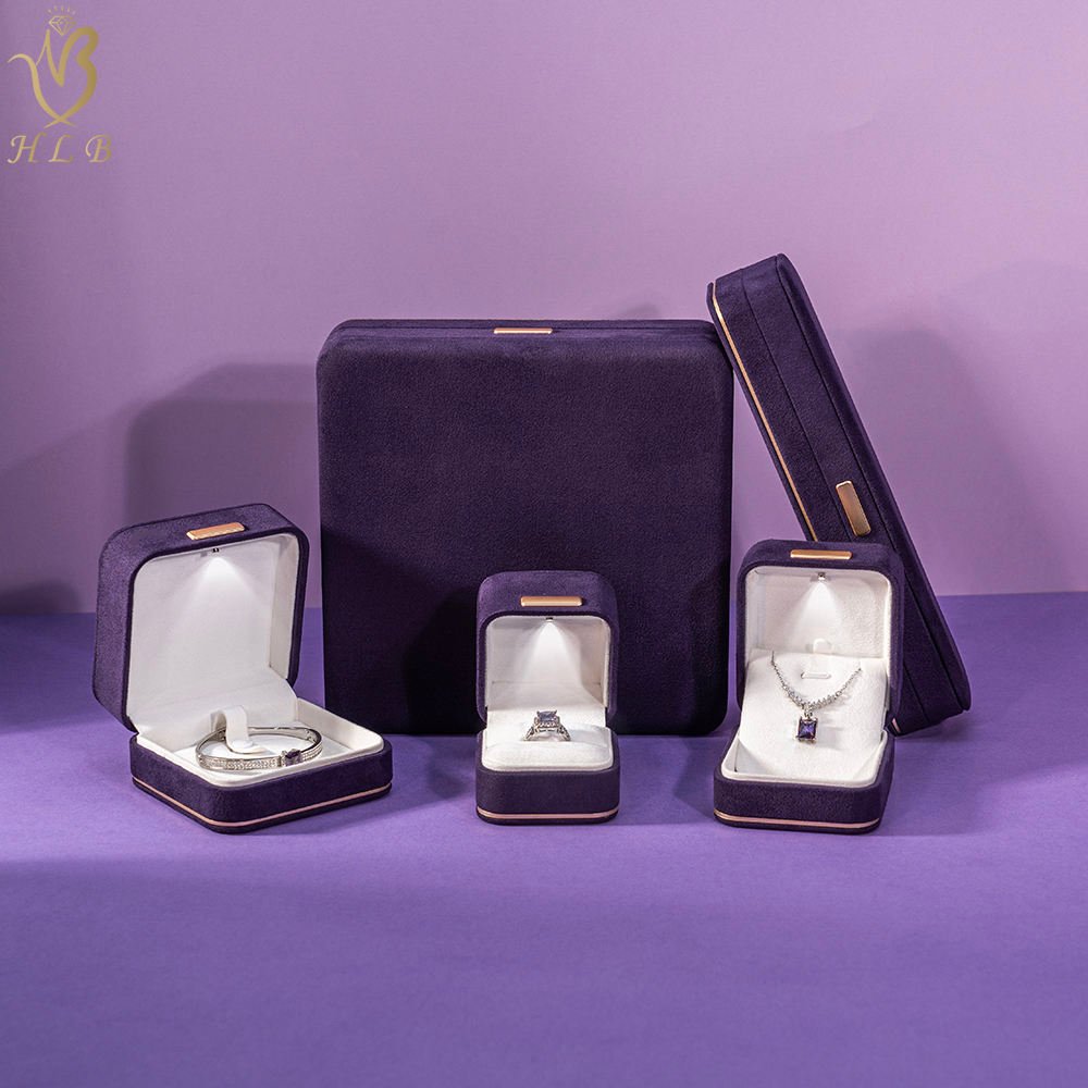 Luxury Purple Velvet Jewelry Box Personalized LED Light Ring Box for Premium Custom Logo Packaging