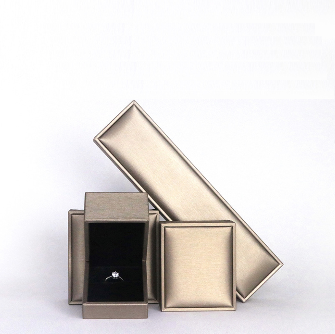 Fashion Classic Luxury Customized Leather Jewelry Boxes Different Sizes Leather Blue Box Jewelry Ring Box Empty