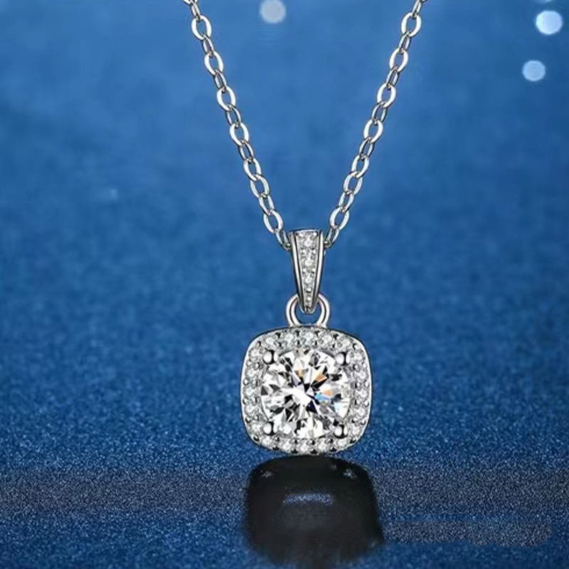YSYH Elegant Women 925 Silver Jewelry Moissanite Necklace Sterling Silver Pendant Necklaces